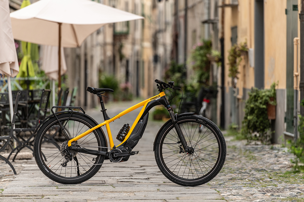 E-scrambler: The E-bike To Move Freely And With Style