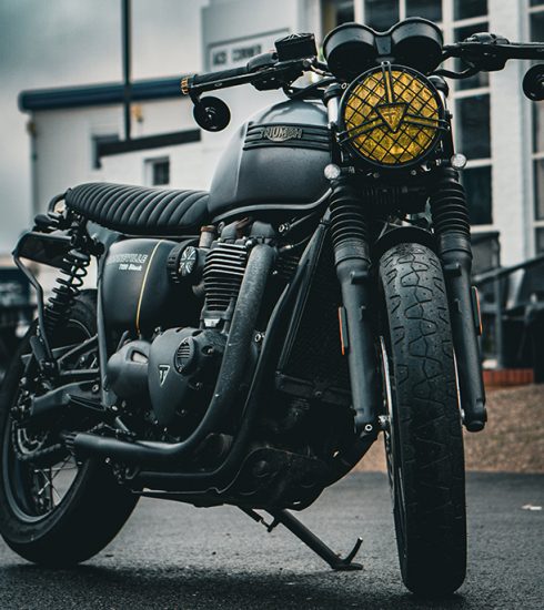 Readers Rides – Matt’s Triumph T120 Black