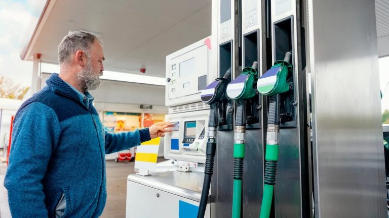 Christmas At The Pumps Set To Be Cheapest Since The Pandemic