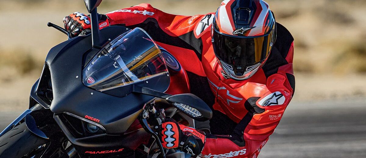 Alpinestars Presents Its Spring 2025 Racing And Sports Collection