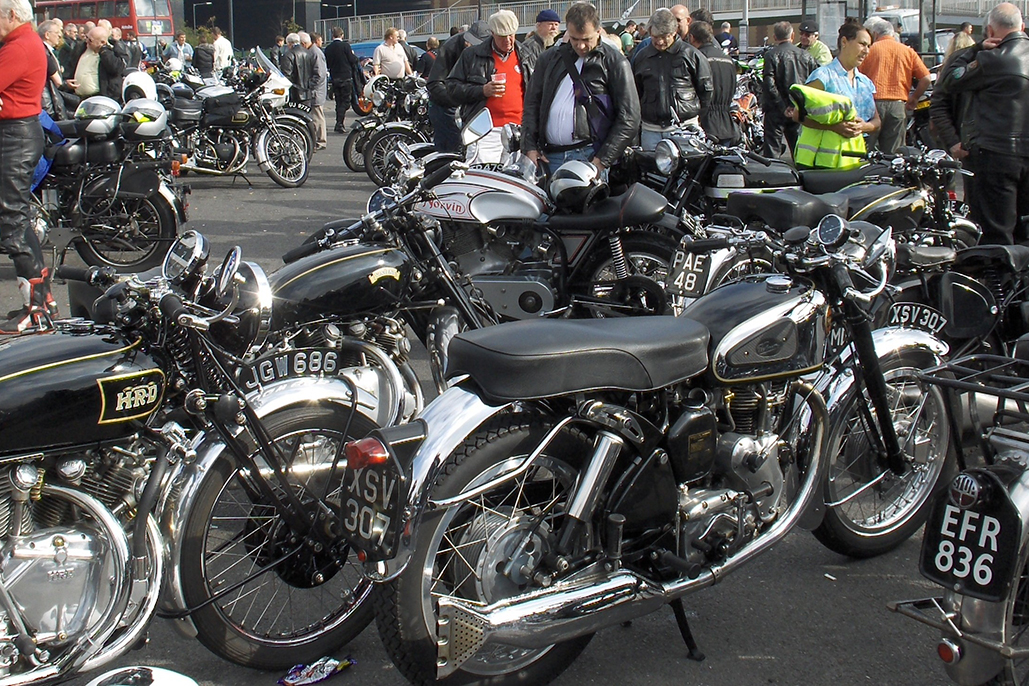 Ace Cafe London: Brit 'V'S &Amp; Classic Bike Day