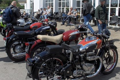 Ace Cafe London: Ariel Owners “Founders Day” &Amp;Amp; Classic Bikes