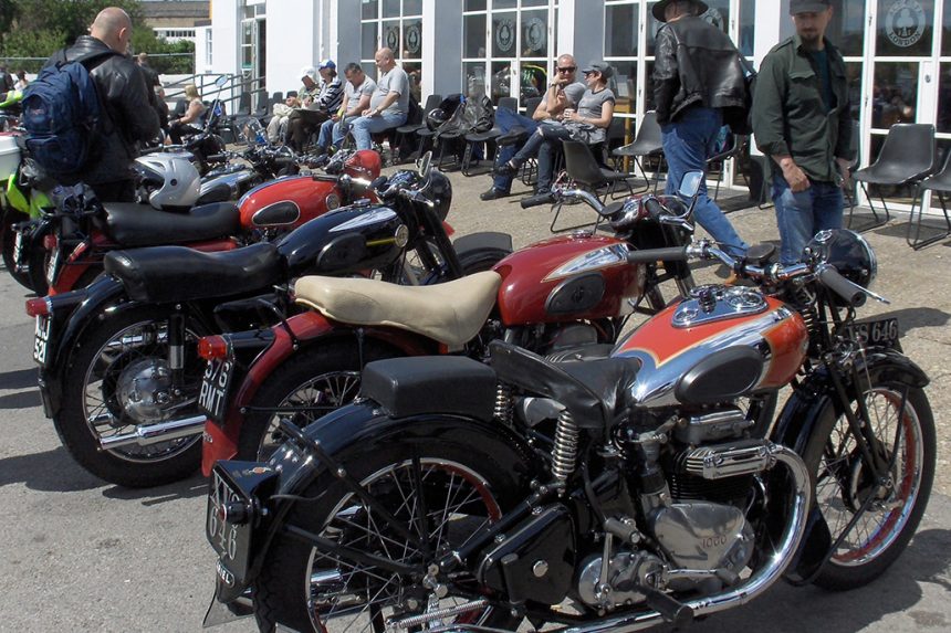 Ace Cafe London: Ariel Owners “founders Day” & Classic Bikes