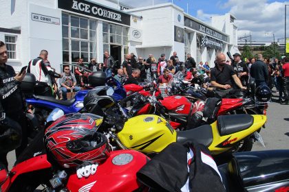 Ace Cafe London: Bike Day &Amp; Ace Cafe Club Xmas Meet