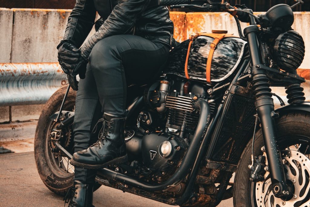 Oxford Ladies Demiwax Leggings: The Perfect Black Essential For Every Wardrobe Oxford Ladies Demiwax Leggings: The Perfect Black Essential For Every Wardrobe