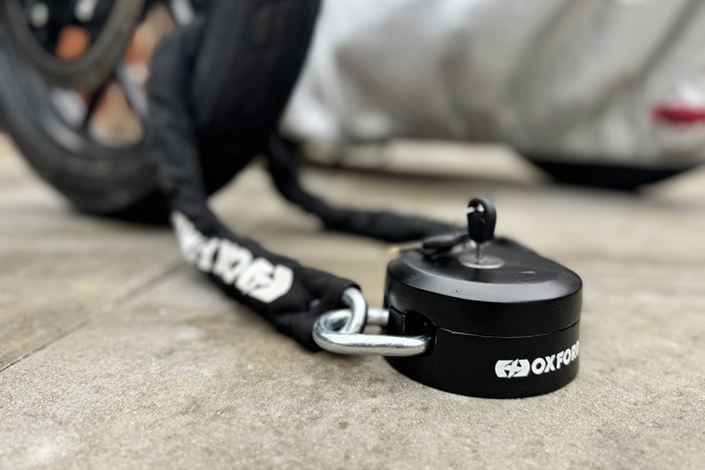 Oxford Stinger Anchor And Chain Lock: Security For Your Bike