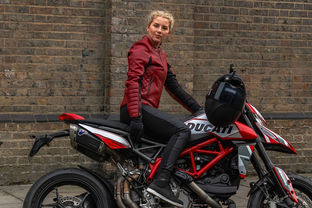 Oxford Ladies Radley Leather Jacket: Timeless Style