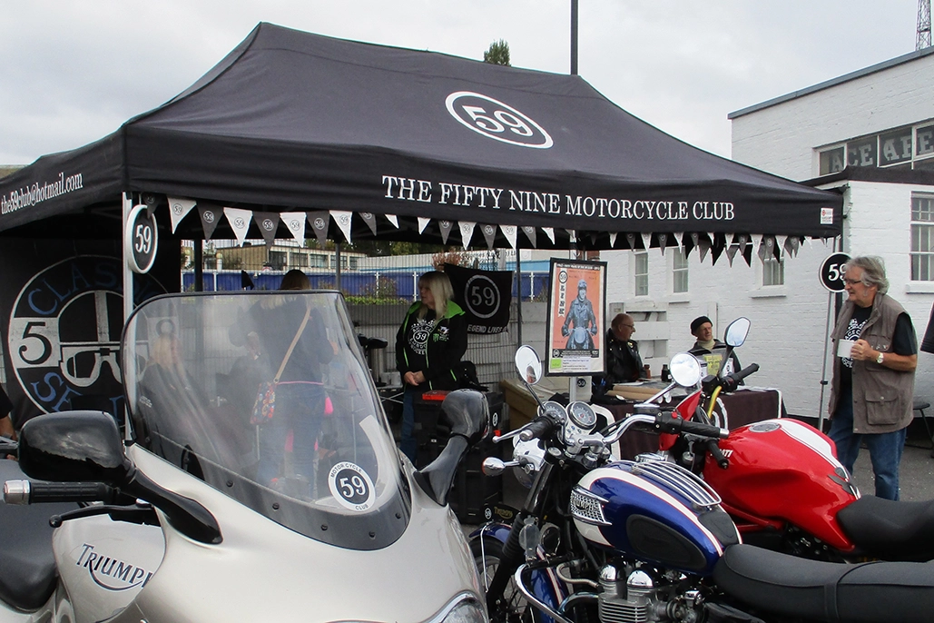 Ace Cafe London: 59 Club "renewal" Day