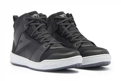 Summer Rides Just Got Cooler With Dainese Suburb Air Shoes