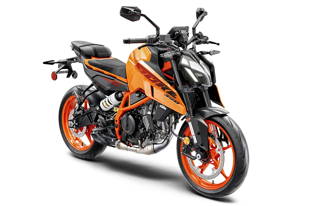 Our Subjective Top 10 Smaller-Capacity Naked/Roadsters (Uk – 2026)
