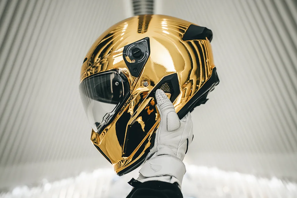 Solid Gold: The Ruroc At4.0 Carbon Gold Chrome Debuts